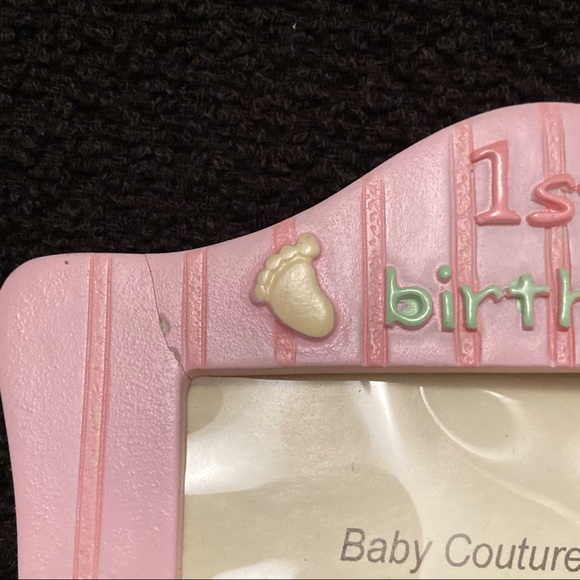 Set of three (3) mini baby picture frames celebrating 1st steps, birthday, smile - Picture 13 of 16